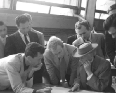 Frank Lloyd Wright and Apprentices